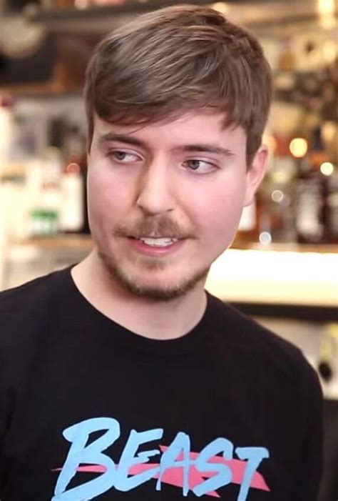 Mrbeast is an american youtuber who is well known for his video series worst intros. How Is MrBeast's Net Worth $4 Million Dollars? | 2 CRORE