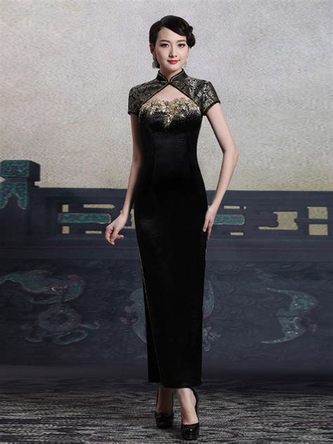 Custom Tailored Black Qipao Cheongsam Dress With Keyhole Cozyladywear
