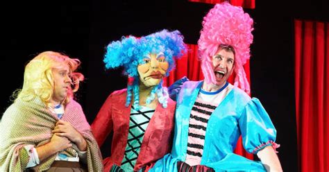potted panto at the apollo theatre london review