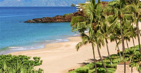 Kaanapali Beach Maui And Black Rock Resort Guide 2021 Cosmopoliclan
