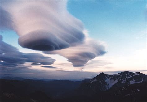Worlds Most Amazing Crazy And Rare Natural Phenomena You Wont Believe