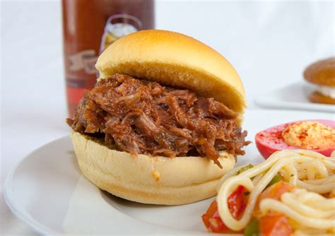 Pulled Pork Sandwich Martins Famous Potato Rolls And Bread