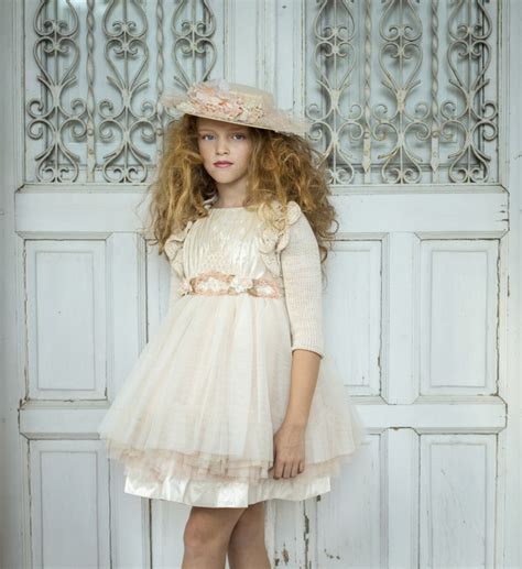 Moda Elegante Y Glamorosa Para Niños Y Niñas Vestidos De Comunión