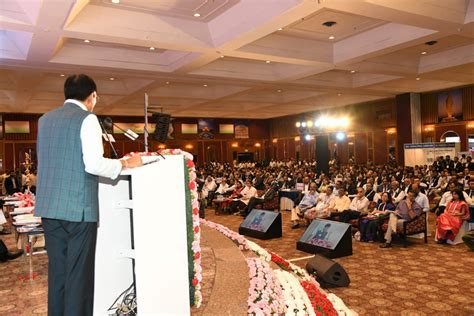 Dr Mansukh Mandaviya On Twitter Delivered Inaugural Address At India Pharma And India Medical