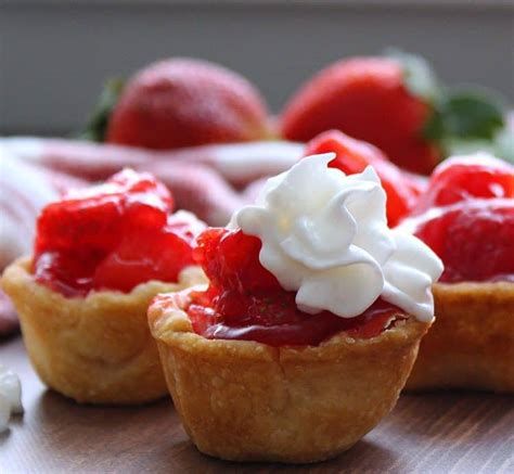 Mini Strawberry Pies ~ Fresh Strawberries In Sweet Glaze ~ A Gouda Life