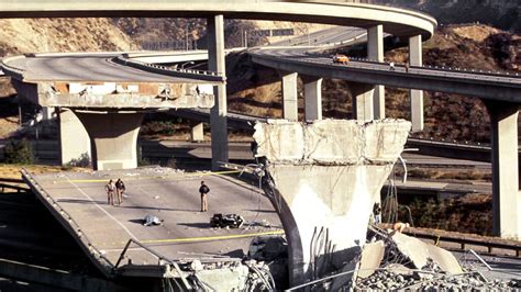 Remembering The Northridge Earthquake Of 1994 Northridge Earthquake Northridge Earthquake