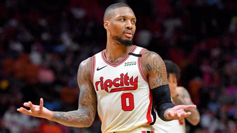 Damian lillard on the court, dame d.o.l.l.a. Damian Lillard Lashes out at the Referees "It Cost Us a F ...