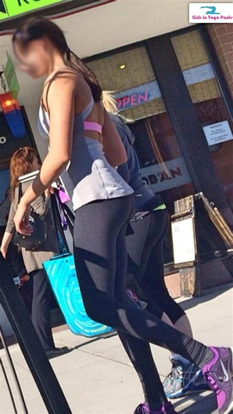 two booties captured in one creep shot hot girls in yoga pants best yoga pants