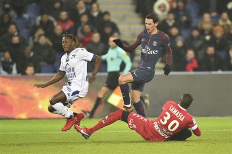 El psg comenzó perdiendo en troyes y sufriendo bastante. PSG-Troyes : quel score d'audience pour le premier match ...
