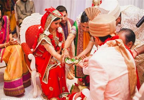 There are many jobs in india and companies are always looking to recruit the best people. Indian Wedding Traditions, Hindu Wedding Traditions - Easyday