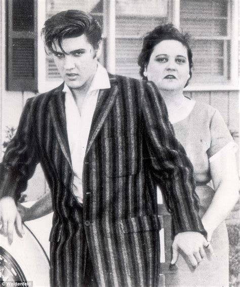 Elvis Presleys Smothering Mother Could Have Been The Cause Of His Self