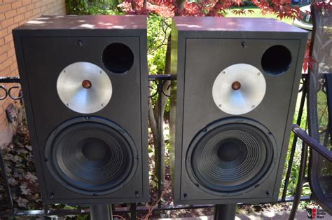 Sound Dynamics 100s Large Bookshelf Speakers For Sale Canuck Audio Mart