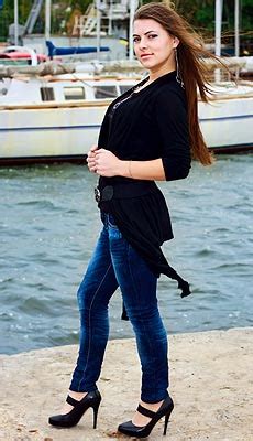 Amazing Single Women From Ukraine Nikolaev Kristina Yo Hair Color Chestnut