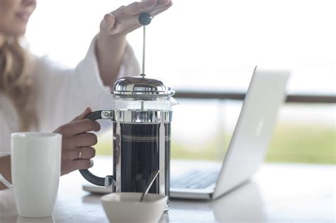 Here is the full guideline to use the espresso maker. The 7 Best French Press Coffee Makers to Buy in 2018