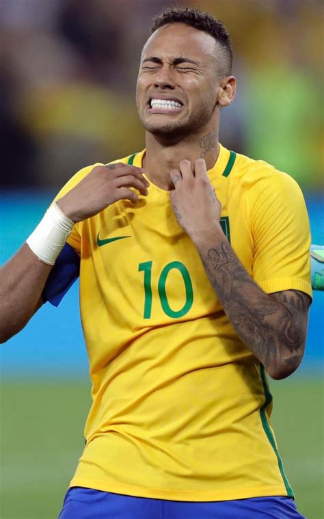 In Pictures Players Celebrate As Brazil Wins 1st Ever Olympic Football