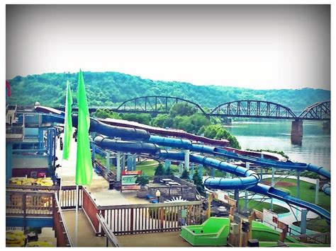 These 6 Waterparks Around Pittsburgh Are Pure Bliss For Anyone Who Goes