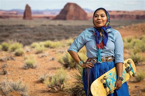 Diné Weaver Skates Into New Role As Style Icon Navajo Times