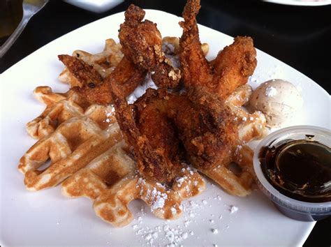 Spoonraider Dining In Durham Nc Dames Chicken And Waffles