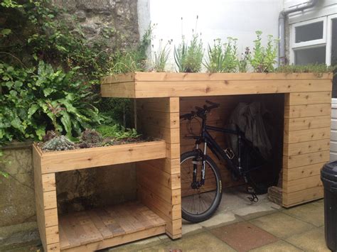 Bike And Log Store With Green Roof Modern Garden By Organic Roofs