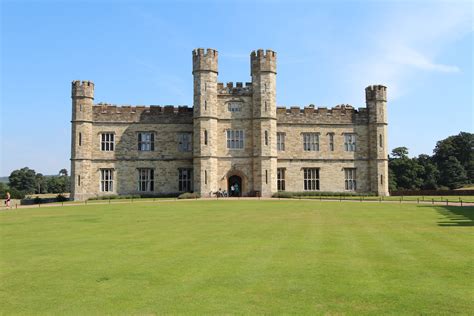The home of leeds united on bbc sport online. Leeds Castle, frontal view image - Free stock photo - Public Domain photo - CC0 Images
