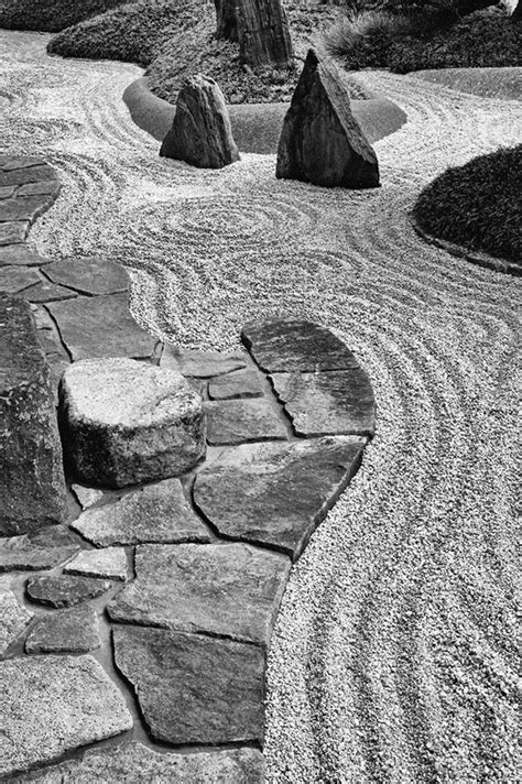 Zen Rock Garden Zen Garden Design Garden Stones Zen Design Japanese