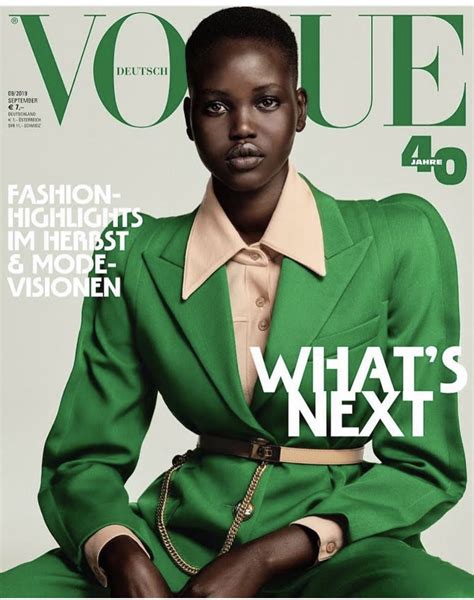 Vogue Magazine Covers Fashion Magazine Cover Fashion Cover Vogue