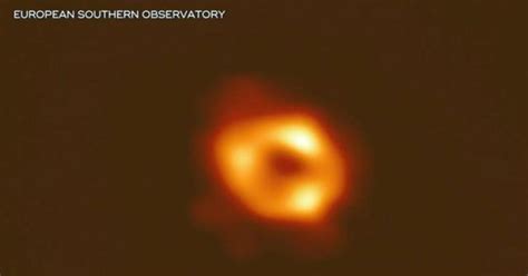 First Image Of Black Hole At Center Of The Milky Way Cbs News