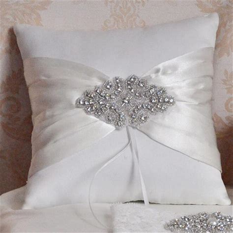 Free Shipping Casamento Fold Rhinestone Wedding Ring Pillow Pillows