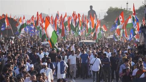 Rahul Gandhis Bharat Jodo Yatra Completes 100 Days On The Road