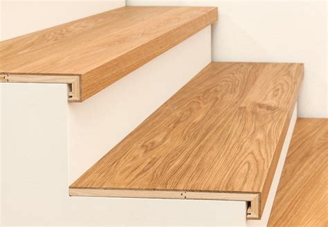 The voice of teppich is maskuline and the article here you can not only inflect teppich but also all german nouns. Treppenkantenprofil 3-Schicht mit Abschluss | Treppe ...