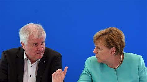 Merkel Und Seehofer Zurück Zur Sacharbeit Politik Bildde