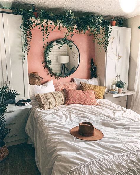 Peachy Keen🍑 Were Kind Of Obsessed With This Dreamy Bohemian Bedroom