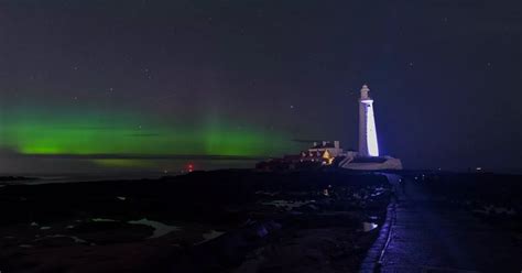Amazing Northern Lights Seen Over Northumberland And Whitley Bay