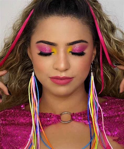 Descobrir 59 Imagem Maquiagem Rosa Para Carnaval Vn