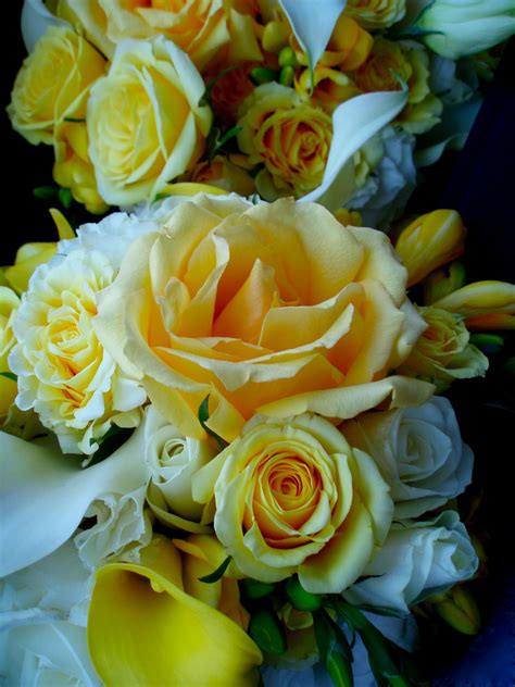 The Flower Girl Blog Yellow And White Wedding