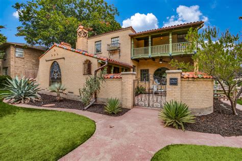 Hot Property This 1930s Spanish Style Lakewood Home Is Steps Away From