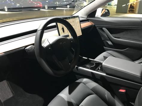 Tesla is accelerating the shift toward sustainable transport and energy consumption by producing the world's best electric cars and energy storage systems. Tesla Model 3 Fit and Finish Quality Is "Relatively Poor ...