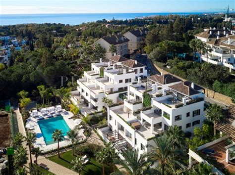 Villas And Apartments For Sale In Lomas Del Rey Marbella Golden Mile