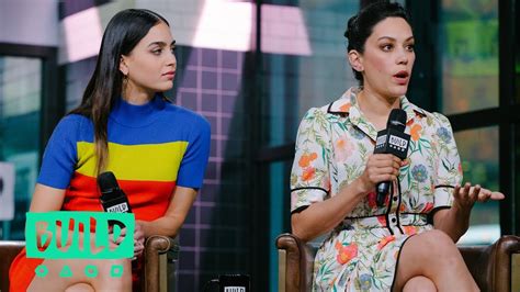Mishel Prada And Melissa Barrera Share How They Relate To Their Vida Characters Youtube