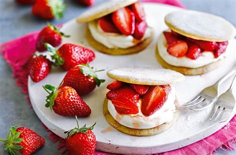 My mother (god rest her soul) tried to make biscuits for my dad, but the poor things were like little rocks. Strawberry and cream shortcakes | Tesco Real Food