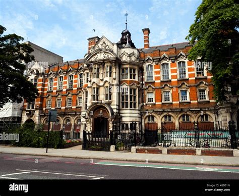 Camberwell College Of Arts In Peckham Rd London England Stock Photo