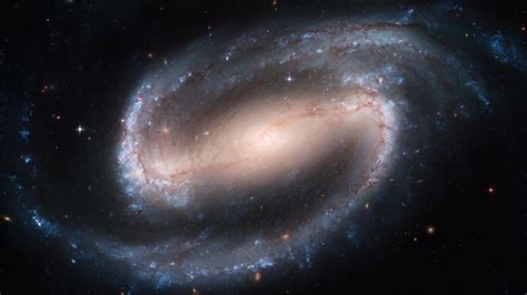 Spiral Galaxy Ngc 1300 Hubble Telescope Galaxy Ngc Hubble