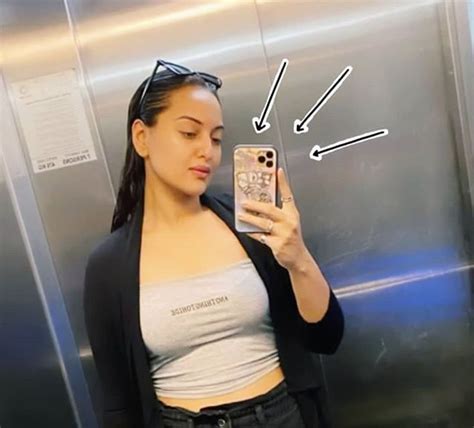 Sinhaupdates On Instagram “i Stan A Mirror Selfie Queen 🥰 Aslisona