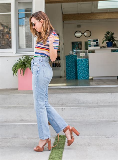 How To Wear The Best Mom Jeans For Curves Sydne Style