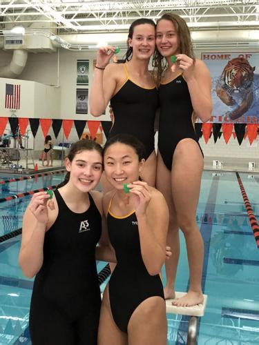 Swim Team Places 9th In Ihsa Sectionals