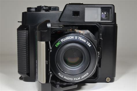 Fujifilm Fujica Gs645 Pro Fujinon 75mm F34 Medium Format Film Camera