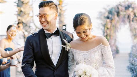Potret Maudy Ayunda Dan Jesse Choi Gelar Resepsi Pernikahan Di Bali