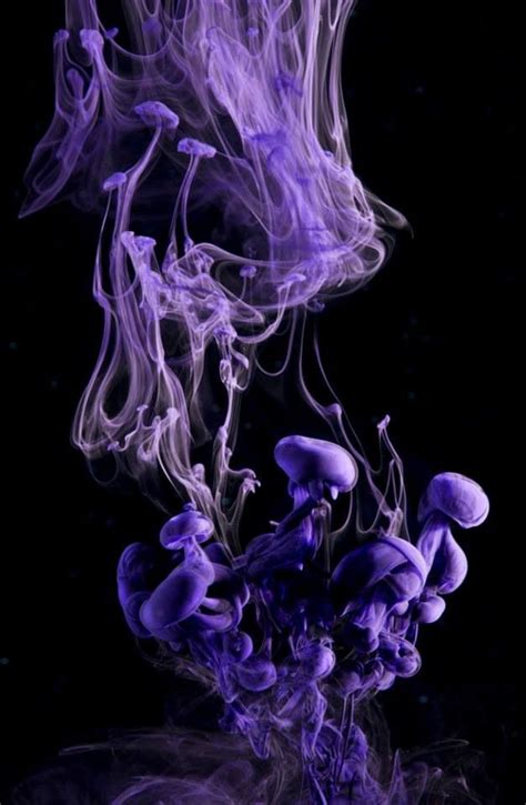 Azul Y Violeta Smoke Art Colored Smoke