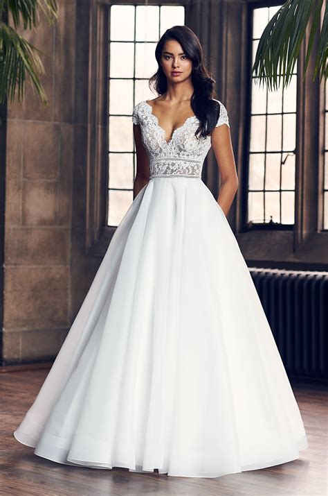 Ball Gown Wedding Dresses With Cap Sleeves Dresses Images 2022