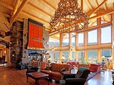 No doubt yours sees plenty of use. Cabin furniture ideas - welcoming and cozy interior design